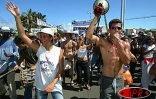 25 000 grévistes de l'Éducation nationale ont manifesté  à Saint-Pierre le mercredi 23 avril 2003. Ils protestent toujours contre &quot;le démantèlement du service public d'éducation&quot;