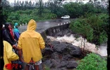 Le cyclone tropical Ando, qui a frôlé La Réunion le samedi 6 janvier 2001, a amené de fortes précipitations dans son sillage. Le Sud a été l'une des régions les plus arrosées