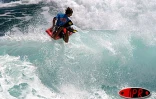 Dimanche 2 novembre 2003 -

Image de la finale du du championnat de surf et de bodyboard 2003 à Saint-Pierre