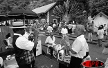 Dimanche 10 avril 2005 -

La fête tangue à la Grande Chaloupe a été un succès