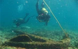 Recherches sous marines à Tromelin pour fouiller l'épave du navire où se trouvaient les esclaves &quot;oubliés&quot; à Tromelin -
Photo GRAN et confrérie des gens de la mer