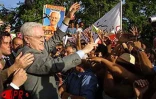 Lionel Jospin, candidat à la présidentielle d'avril 2002, Lionel Jospin, alors Premier ministre a effectué un séjour éclair à La Réunion samedi 9 mars 2002 à La Réunion