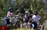 À La Réunion, les amateurs de vélo tout-terrain disposent d'un terrain de jeu exceptionnel. Avec son relief accidenté, l'Île propose une bonne dizaine de parcours différents
