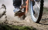 À La Réunion, les amateurs de vélo tout-terrain disposent d'un terrain de jeu exceptionnel. Avec son relief accidenté, l'Île propose une bonne dizaine de parcours différents