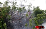 Lundi 30 août 2004 - 

Une deuxième coulée de lave se jette dans la mer du côté de Saint-Philippe (Sud) depuis le dimanche 29 août