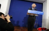 Dimanche 26 février 2006 -

Dominique de Villepin a annoncé que 98 millions d'euros sont débloqués pour lutter contre l'épidémie