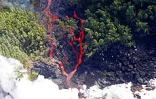 Mercredi 25 août 2004 - 

La lave du Piton de la Fournaise se jette dans la l'Océan indien