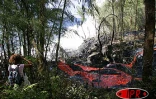 Mercredi 25 août 2004 - 

La lave du Piton de la Fournaise se jette dans la l'Océan indien