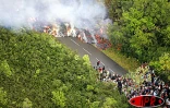 Dimanche 22 août 2004 - 

La lave est arrivée sur la route vers 15 heures
