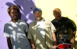 Mercredi 3 août 2005

Joe Zawinul (au milieu), avec Teddy Baptiste (à droite) et Éric l'un de ses musiciens