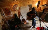 Mardi 29 août 2006 -

Gilbert Pounia et Ziskakan prépare &quot;Banjara&quot; leur futur album