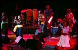 Concert de Ziskakan au théâtre de plein air de Saint-Gilles, le samedi 6 avril 2002 pour la présentation de l'album Rimayèr