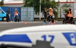 Des élèves du lycée Bellepierre ont participé à une matinée de sensibilisation à la conduite d’un deux-roue motorisé.