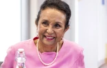 Huguette Bello lors de l'annonce gratuité car jaune pour certain public octobre 2022