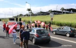 Barrage pour distribution de tracts à Gillot