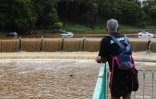 Crue de la rivière d'abord à saint-pierre