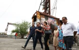 Stéphane Berne en visite à l'ancienne usine de Pierrefonds