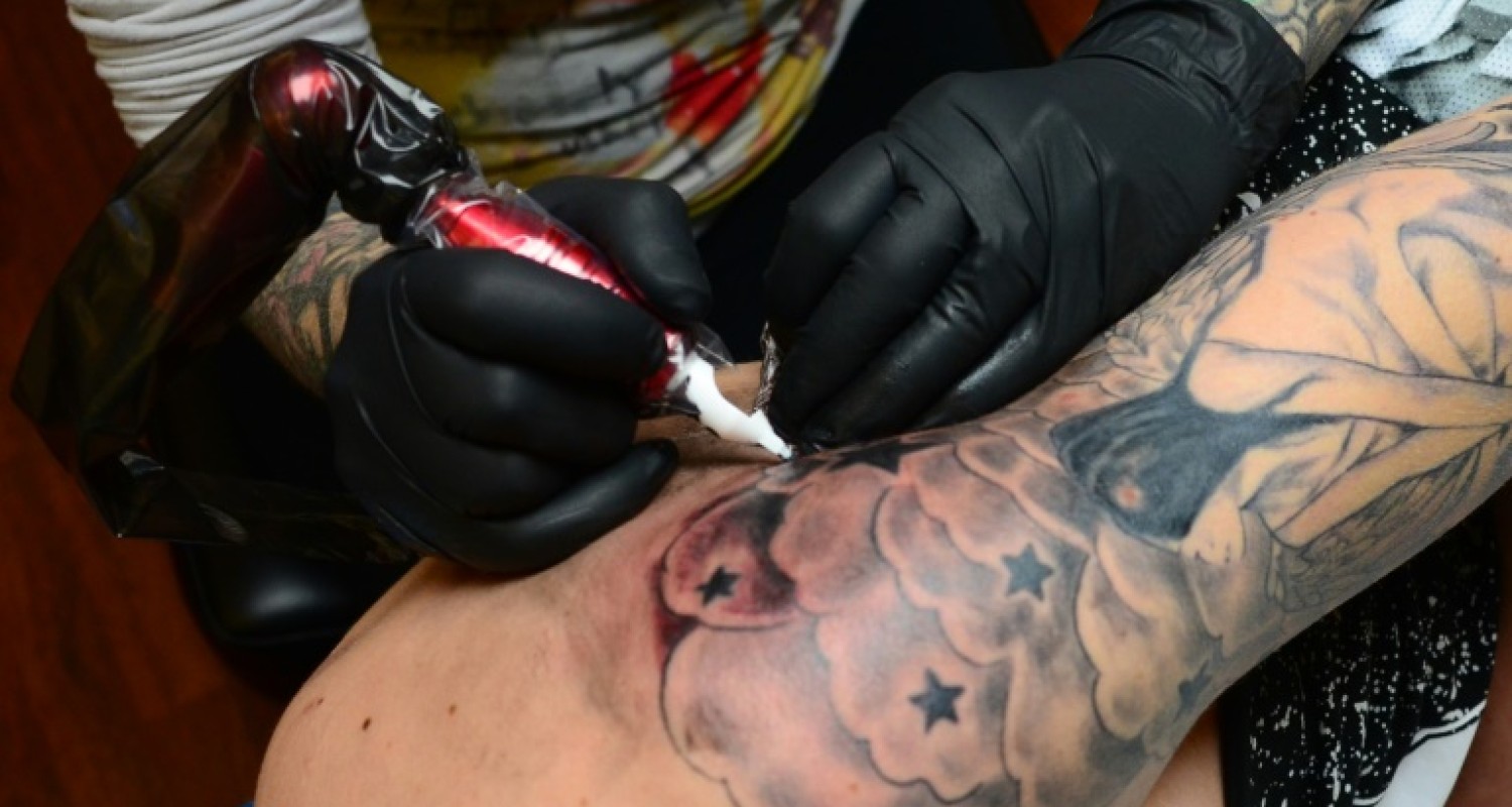 Plaque Bébé à Bord Personnalisée et Originale, image size:1500x800