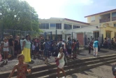 Saint-Pierre - Parents et enseignants bloquent l'école Alfred Isautier