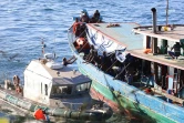 Samedi 13 avril - Sainte-Rose - Un bateau non identifié tente d'accoster dans le port