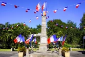 La Possession : dépôt de gerbe au monument aux morts fête nationale