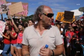 Manifestation contre la crise requins à Saint-Leu