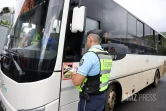 controle gendarmerie à la gare routière de saint-paul