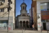 Une église orthodoxe déplacée sous Ceausescu, prise en photo à Bucarest le 30 octobre 2017