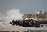 Maintien de la vigilance jaune vagues - submersion entre le Port et Saint-Philippe