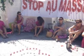 Sit-in des mamans devant la réserve marine