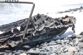 Saint-André : un bateau calciné échoué sur le littoral de Bois-Rouge [?]