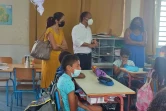 Saint-Paul : le maire visite une école élémentaire