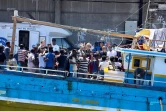 Mardi 5 février 2019 - Le bateau de migrants est arrivé au Port-Ouest 