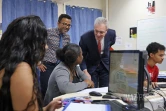 Rostane Mehdi, recteur de l'académie de La Réunion en visite au lycée Georges Brassens .