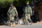 Des soldats en patrouille à Karang, au Sénégal, à la frontière avec la Gambie, le 21 janvier 2017