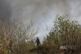 Saint-Paul : incendies en séries à proximité de la quatre voies, la dépendance d'une maison partie en fumée