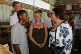 Martine Pinville en visite à La Réunion