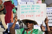 manif pour une liaison vers les comores 