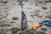 Beach tennis