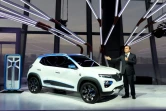 Le PDG de Renault-Nissan-Mitsubishi Carlos Ghosn présente la Renault Z-KE destinée au marché chinois, le 1er octobre 2018 à Paris.