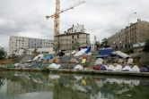 Campement de migrants le long du canal Saint-Denis à Aubervilliers, le 17 juillet 2020
