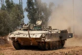 Un blindé israélien le long de la barrière entre Israël et la bande de Gaza, le 5 juin 2025