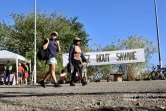 Les opposants à la ZAC de la Savane des Tamarins manifestent pour l'arrêt du chanter [?]