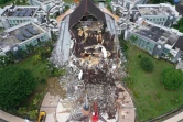 Les bureaux du gouverneur détruit par le séisme sur l'ïle de Célèbes en Indonésie,le 17 janvier 2021
