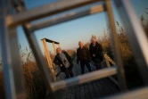 Les membres de Tri Yann - (de G à D) Jean Chocun, Jean-Paul Corbineau et Jean-Louis Jossic - posent le 4 décembre 2019 à  Lavau-sur-Loire, près de Nantes