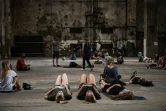 Des visiteurs assistent à une exposition sonore inédite au Berghain, le prestigieux temple de la techno, le 24 juillet 2020 à Berlin