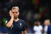 L'attaquante des Bleues Eugénie Le Sommer en larmes après l'élimination face aux USA en quarts de finale du Mondial à Paris le 28 juin 2019