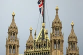 L'Union flag à mi-mât le 16 juin 2016 sur la Chambre des Communes, chambre basse du parlement, en hommage à Jo Cox