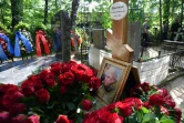 La tombe d'Evguéni Prigojine, chef du groupe paramilitaire russe Wager, au cimetière de Porokhovskoïé, le 30 août 2023 à Saint-Pétersbourg
