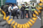 Lundi 20 février 2012 - Les transporteurs bloquent les abords de la SRPP au Port